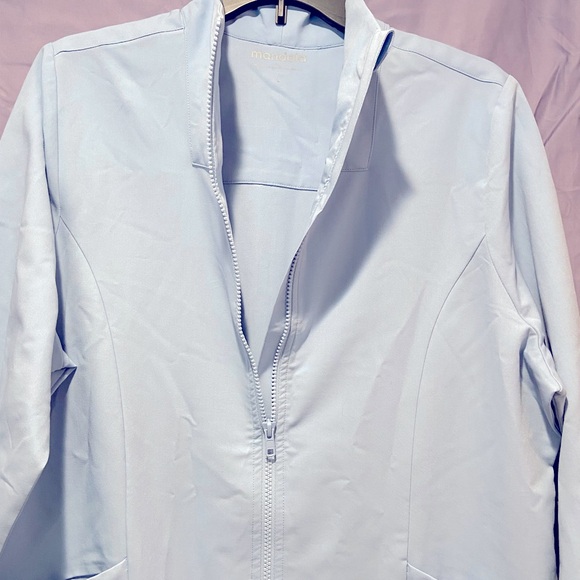 Beautiful jacket - Picture 4 of 9